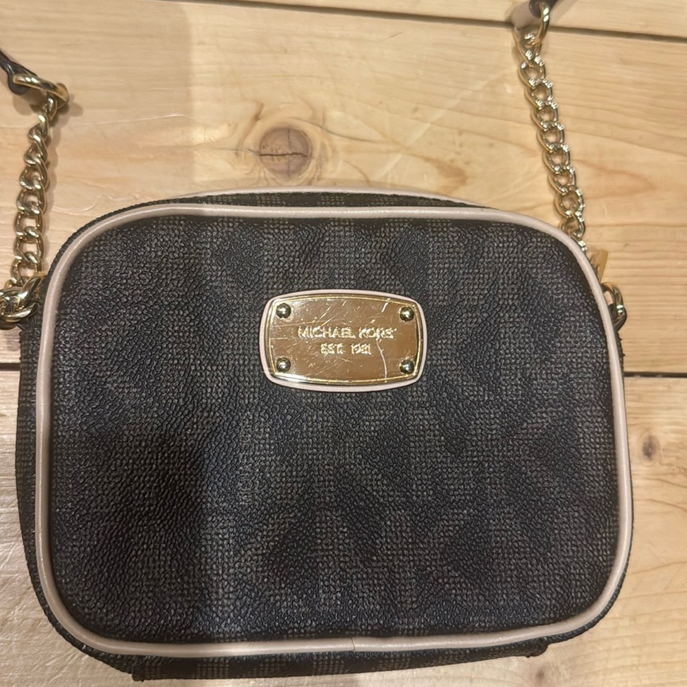 Michael Kors Monogram crossbody bag